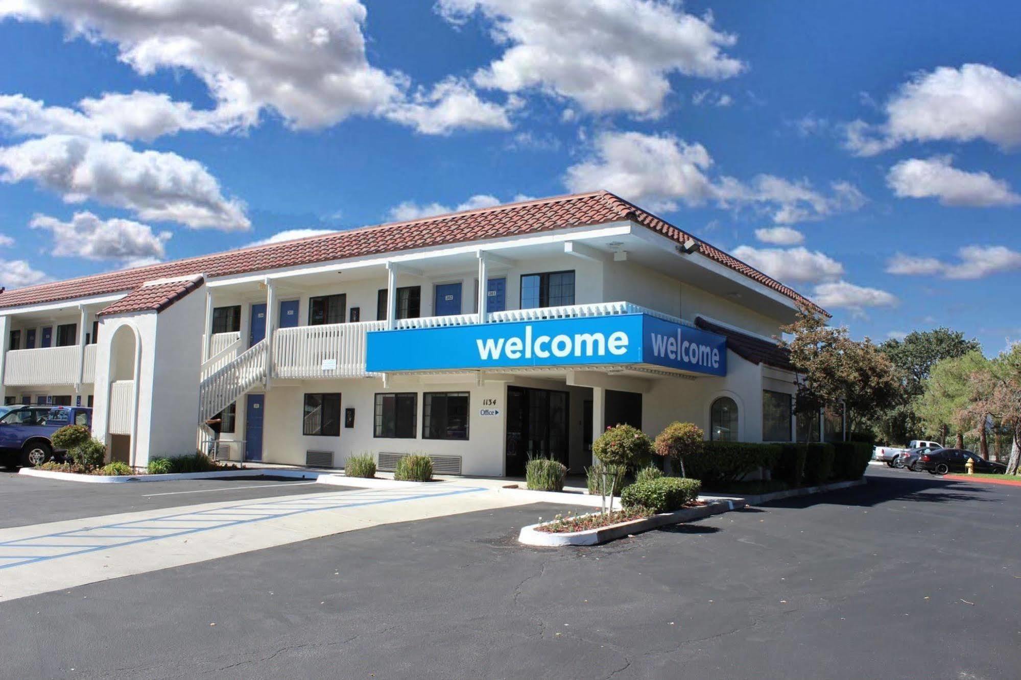 Motel 6-Paso Robles, Ca מראה חיצוני תמונה